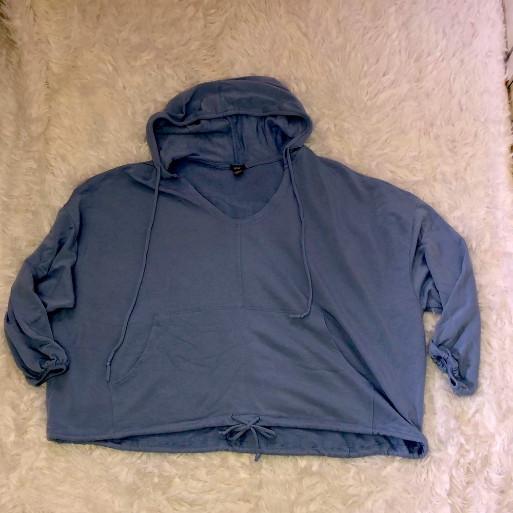 Aerie cropped light weight hooded sweatshirt